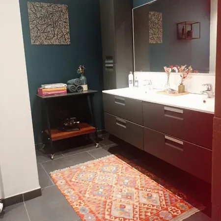 Bright Loft Close To Downtown Brussels
